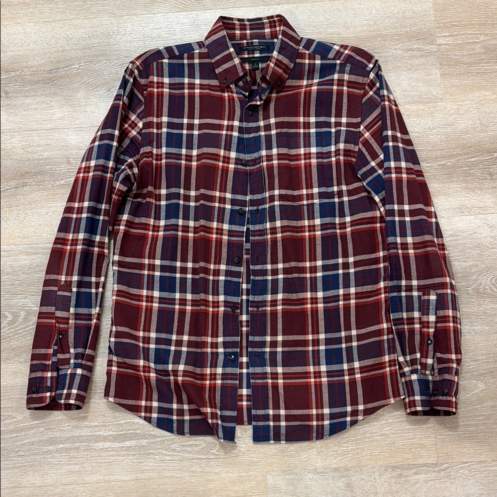 Banana Republic Luxe Flannel Men's Red Plaid Button-Down Shirt Size Medium